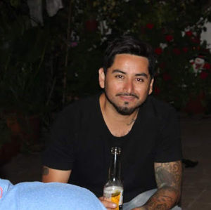 Meet your Posher, Alexis